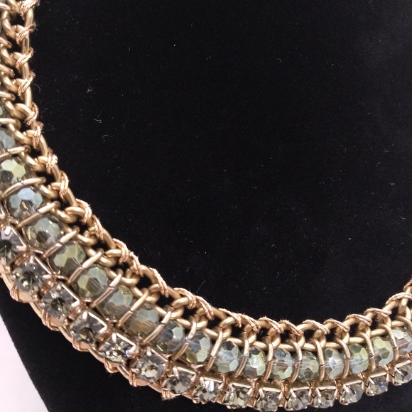 Accessorize London collar style statement necklace - Picture 9 of 16